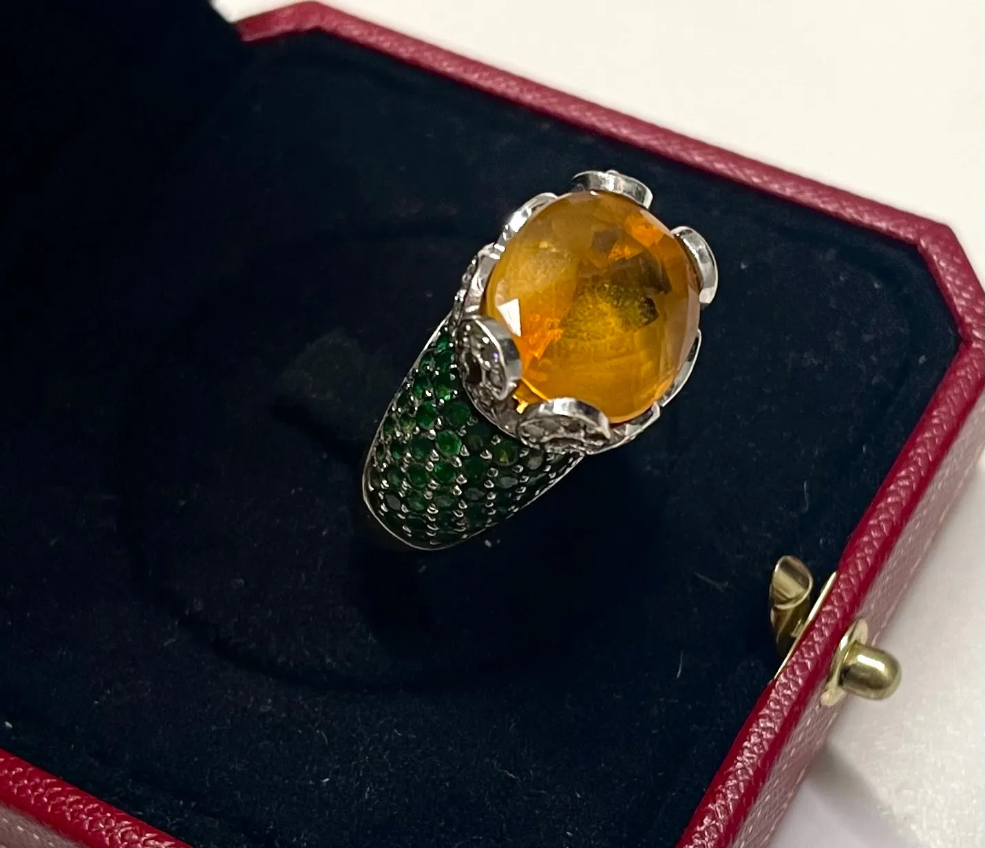 ANTIQUE STYLE 14K WG CITRINE, EMERALDS AND DIAMONDS - $30K APR w/ CoA!