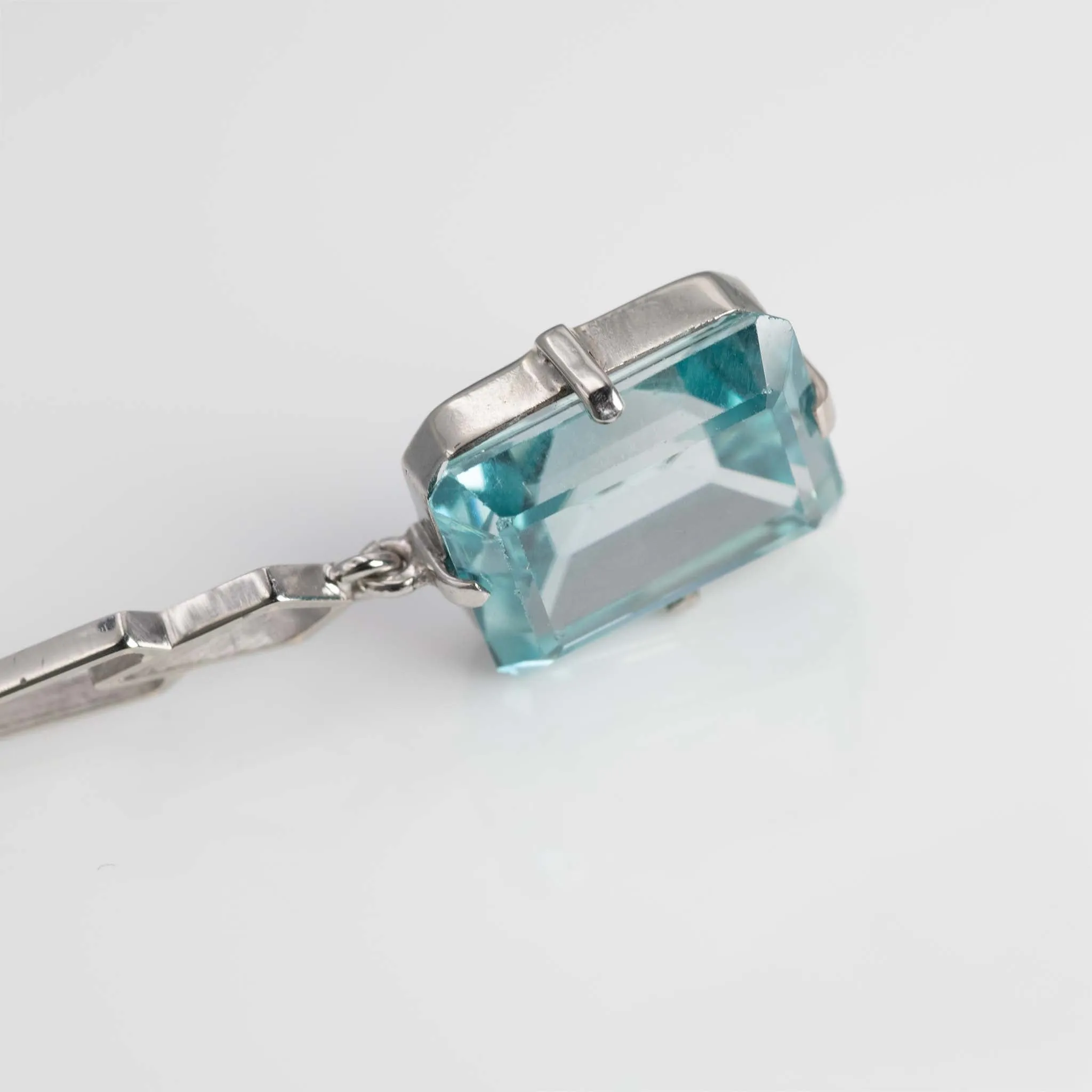 Art Deco 18ct White Gold 4.25 carat Aquamarine and Diamond Pendant