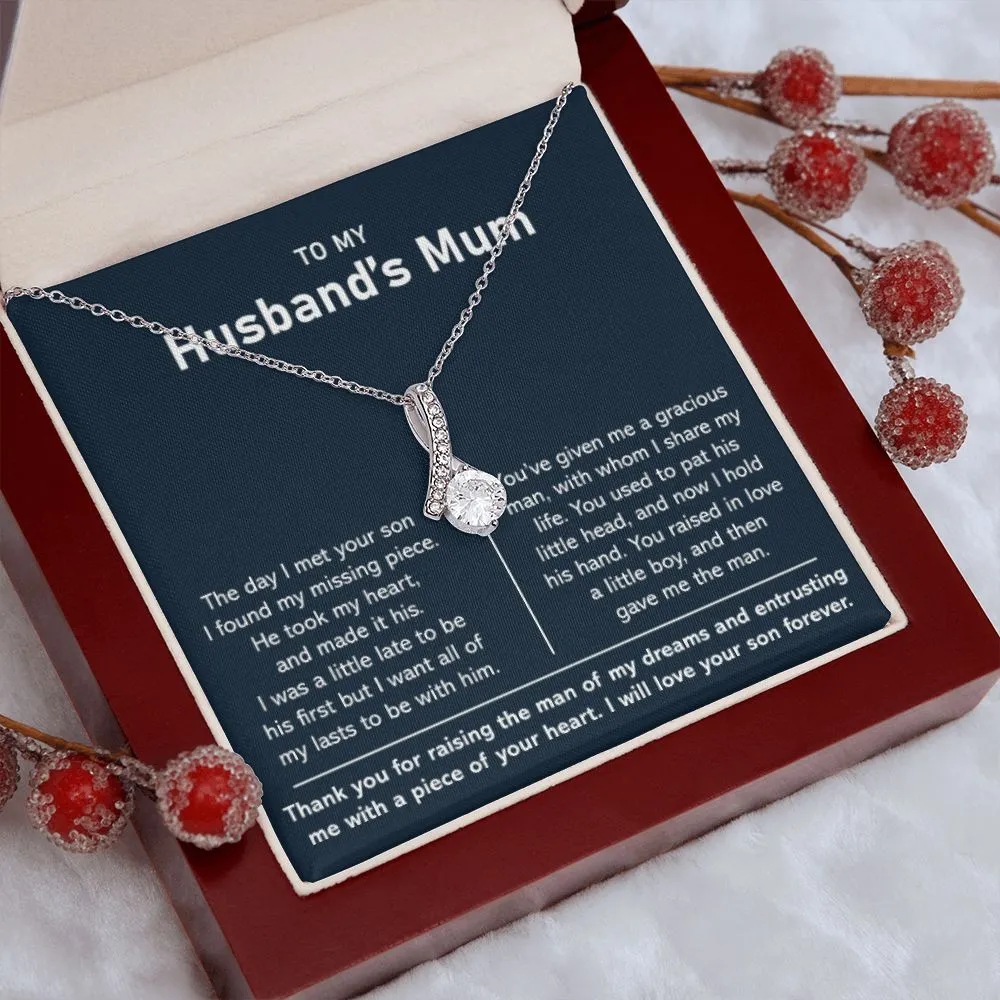 Necklace For Husband's Mum-Silver Alluring Necklace
