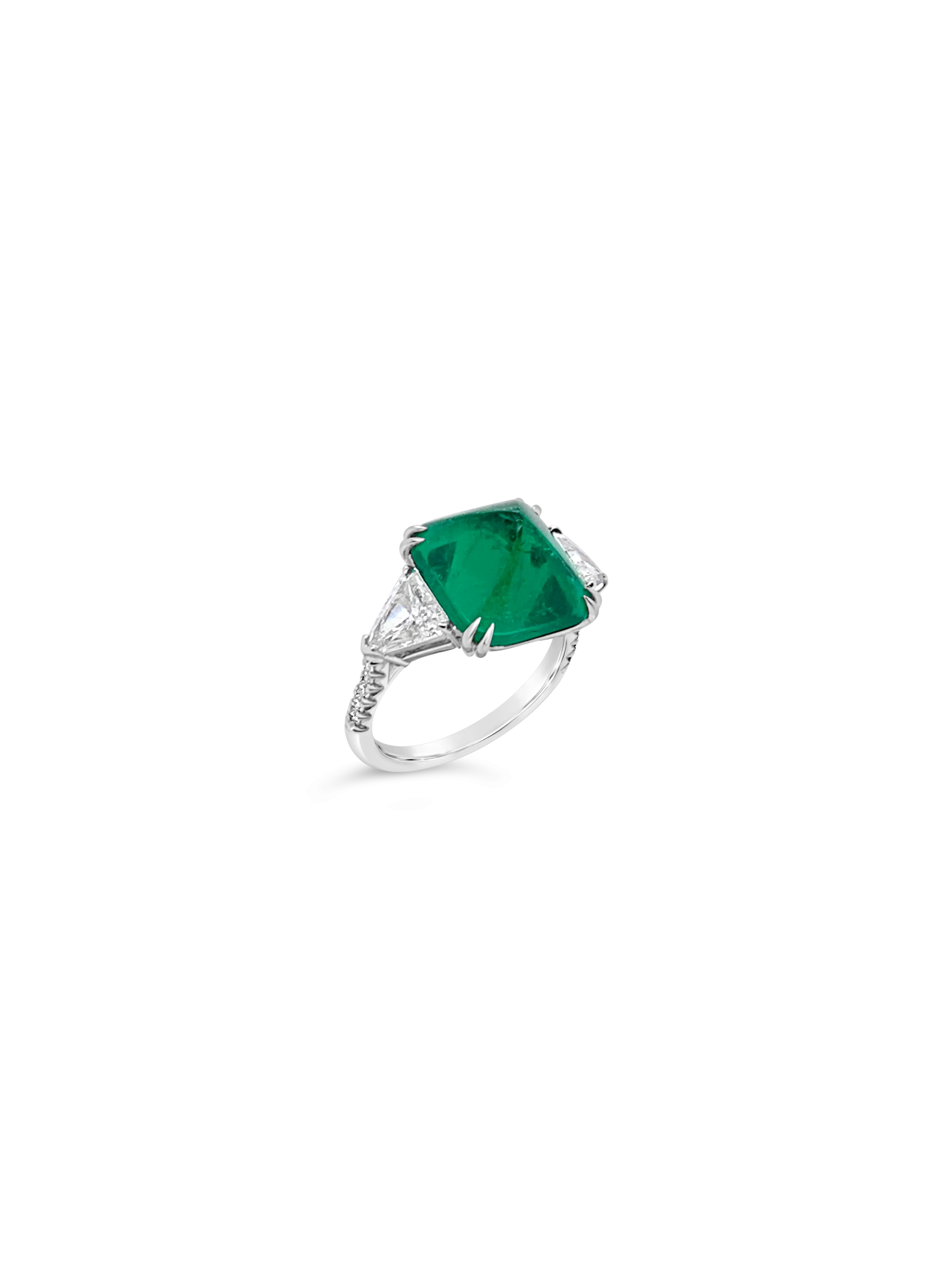 Sugarloaf Emerald & Diamond Ring