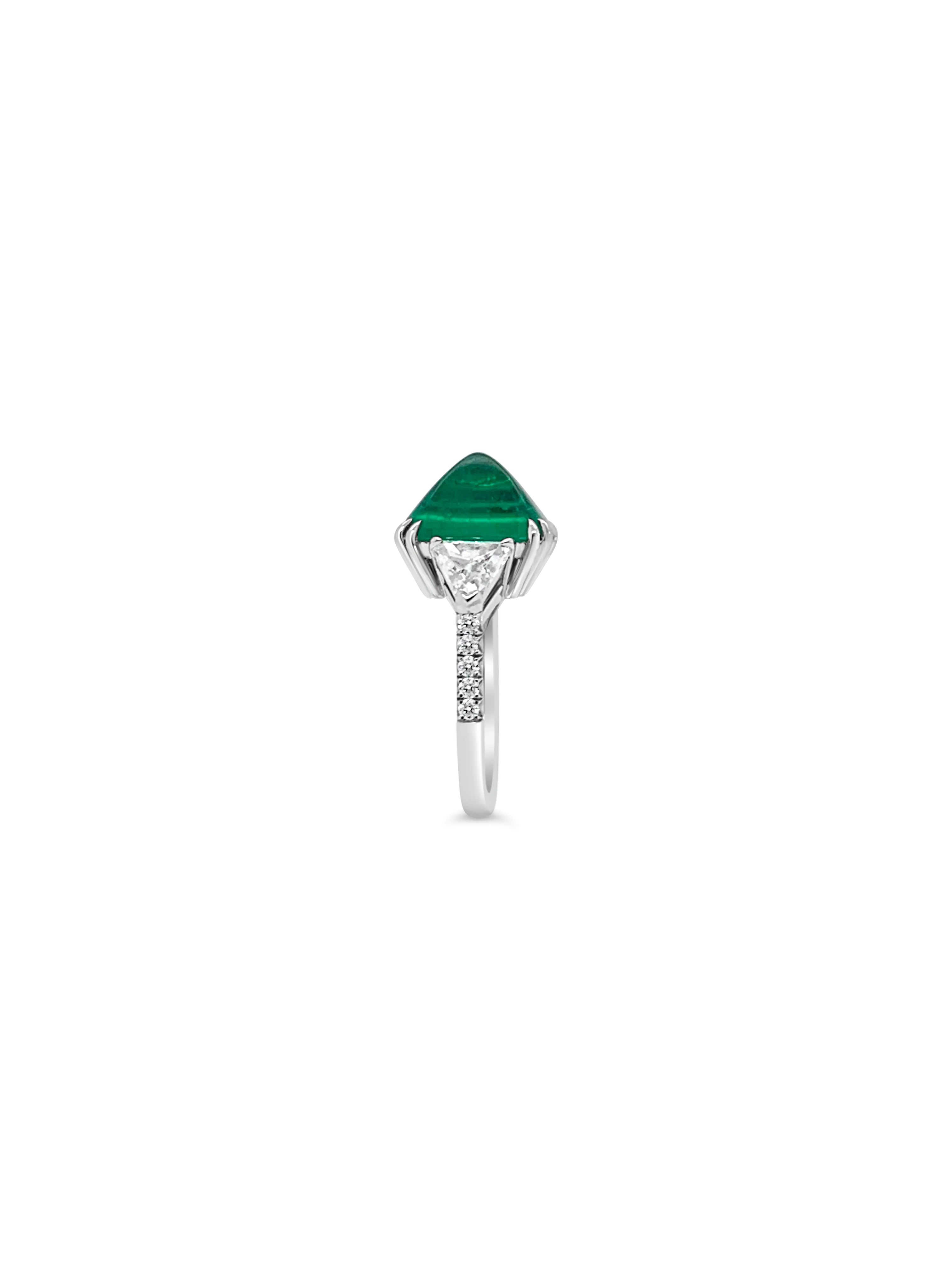 Sugarloaf Emerald & Diamond Ring